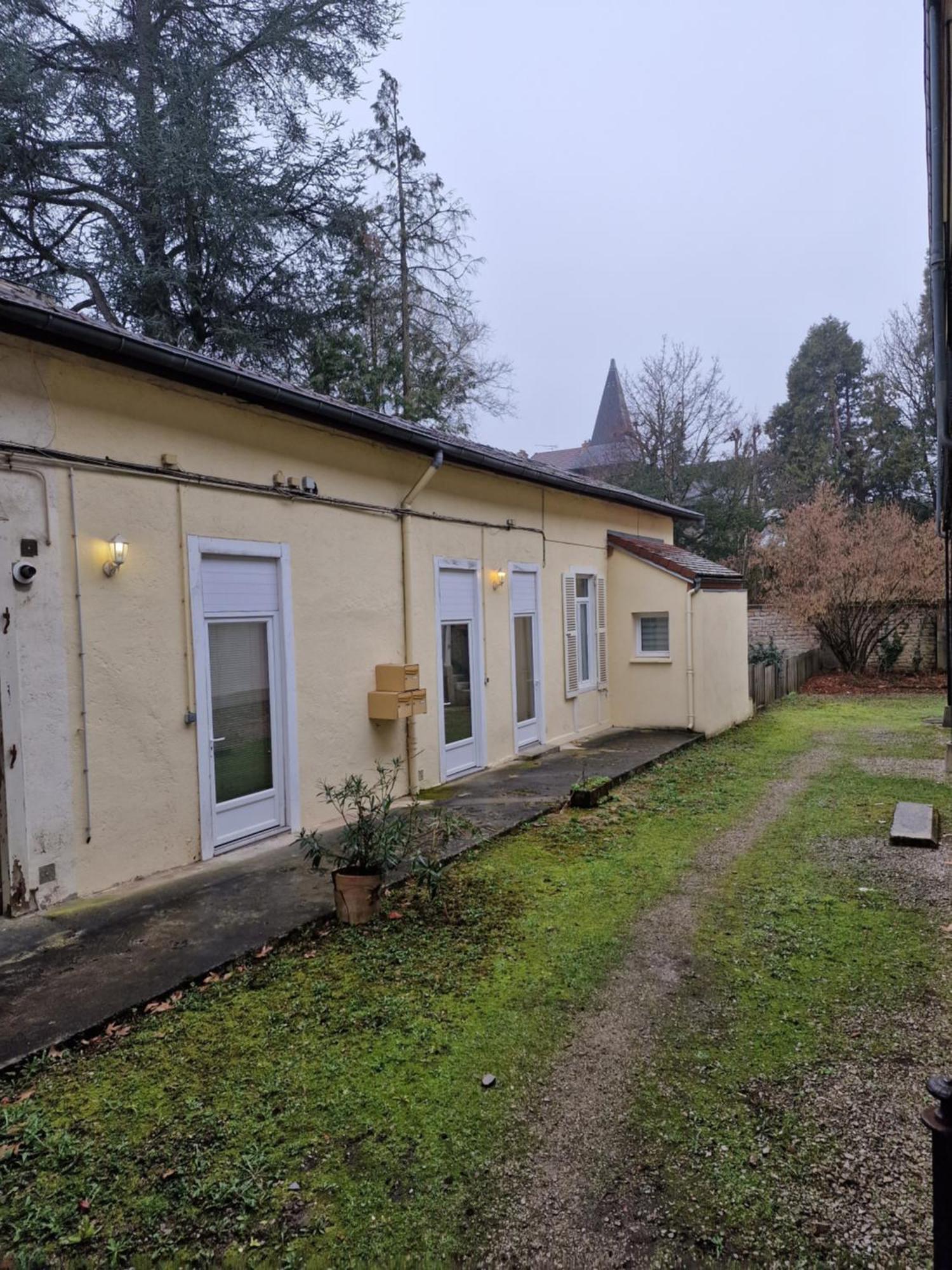 Appartement 2/4 Pers Le Cosy Lons-le-Saunier Szoba fotó